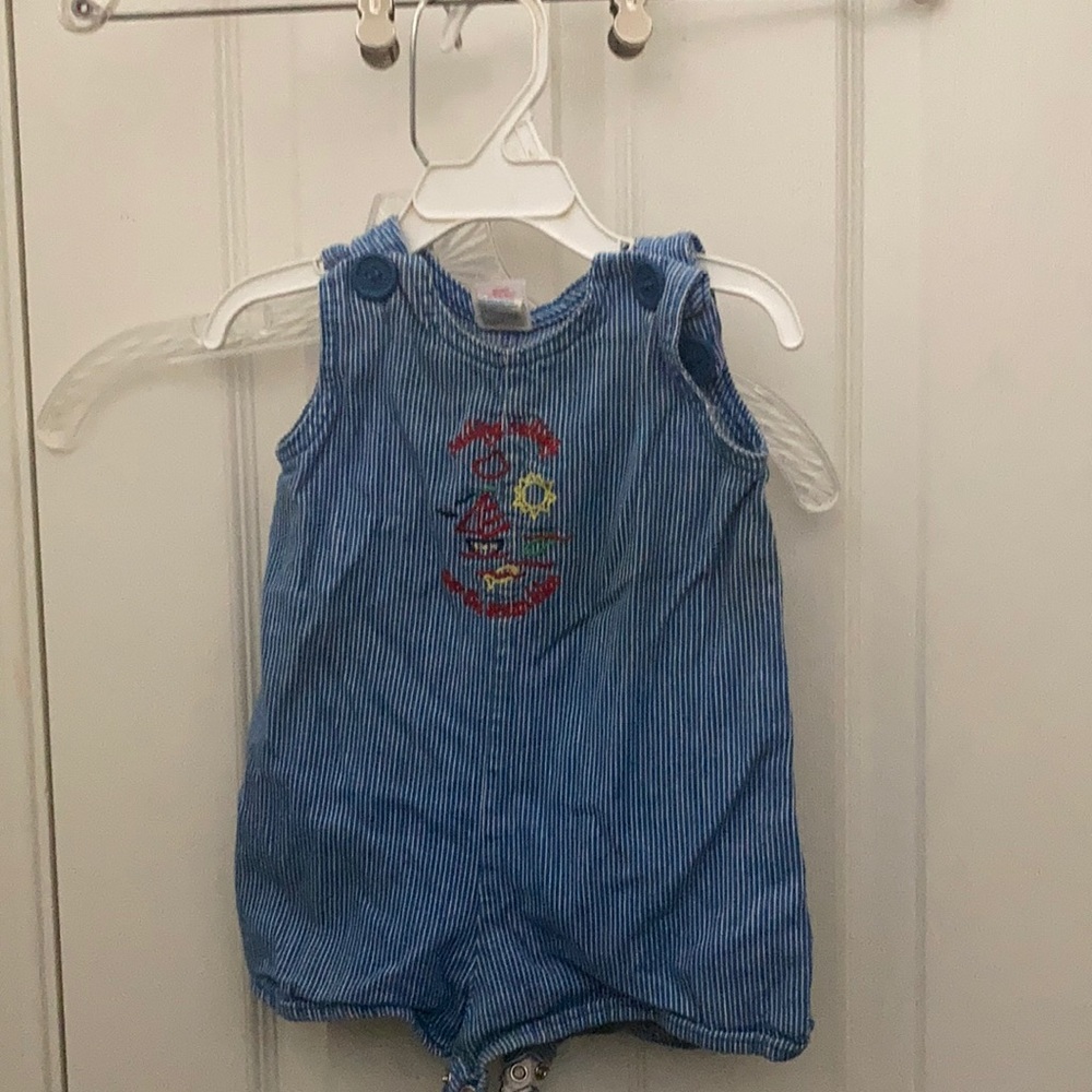 FINAL MARKDOWN Buster brown infant romper 24 months